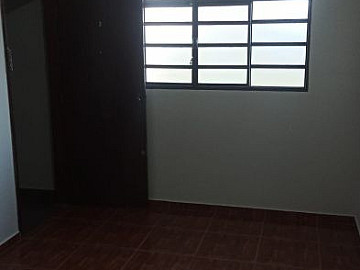 Apartamento - Aluguel - Vila Santa Therezinha de Menino Jesus - Botucatu - SP