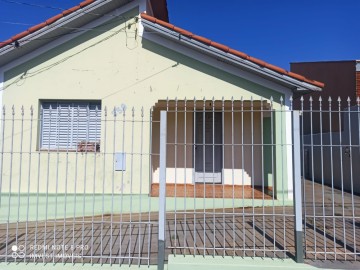 Casa - Aluguel - Vila Antártica - Botucatu - SP